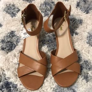 Size 8.5 Wedge Sandals